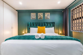 Green Diamond Umhlanga Apartment w Balcony & Rooftop Pool